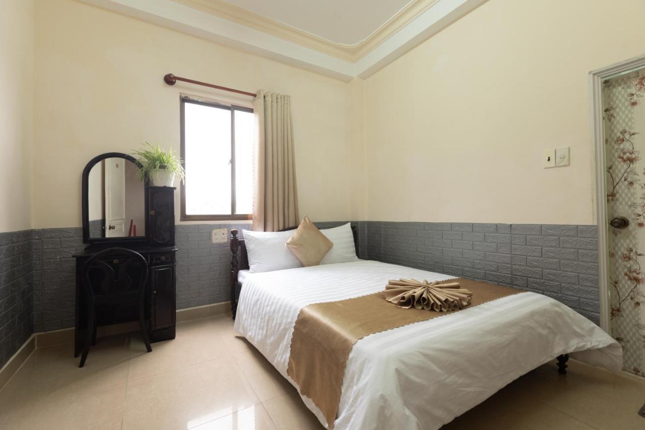 Khanh Vy Hotel Далат Экстерьер фото